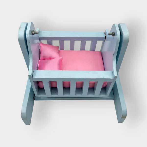 Beautiful Wooden Palna cum Bed, Size- Small