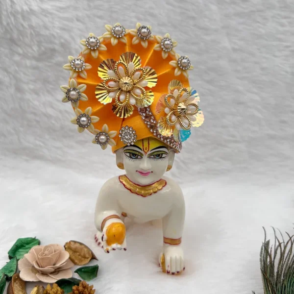 beautiful pagdi mukut for laddu gopal, thakur ji krishna and radha rani. Dresses and Ornaments for idols