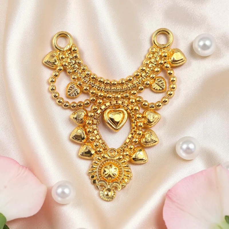 Laddu Gopal Golden Necklace, Trending Laddu Gopal Gold Jewellery, Laddu Gopal Golden Kanthi, Thakur Ji Gold Necklace, Krishna Golden Necklace, Bal Gopal Premium Jewellery, Radha Krishna Golden Jewellery, Golden Necklace for Laddu Gopal, Designer Laddu Gopal Lux Haar, Premium Laddu Gopal AD Jewellery, AD Necklace for Laddu Gopal, Necklace for Krishna Idol, Fancy Kanthi Haar, Temple Jewellery, Janmashtami Jewellery, Laddu Gopal Shringar, Idol Jewellery, Premium Thakur Ji Accessories, Viral Laddu Gopal Necklace, Luxury Laddu Gopal Necklace