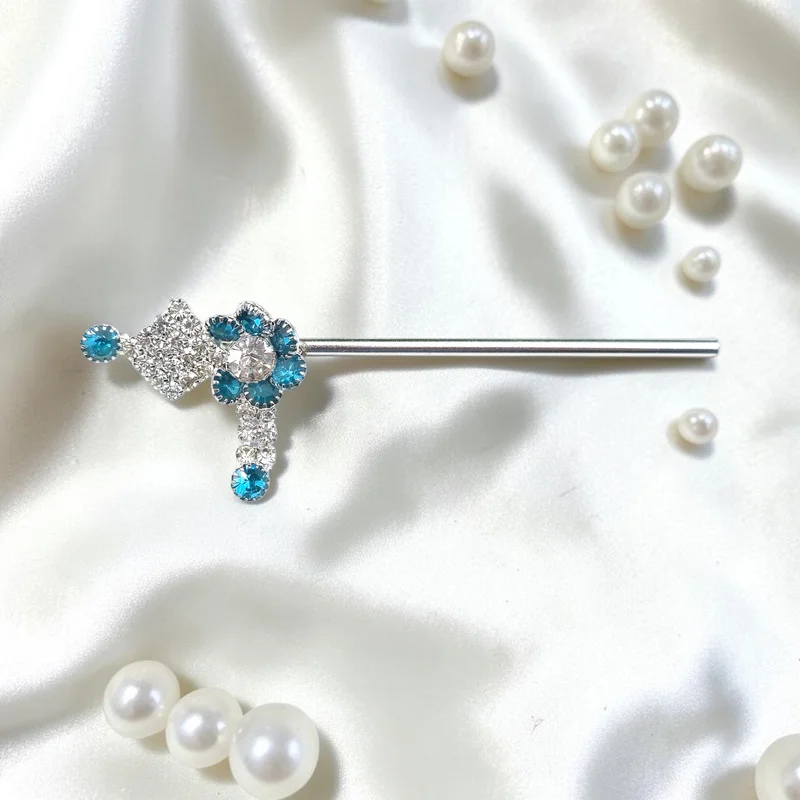 Laddu Gopal bansuri, Laddu Gopal Bansi, Stone flute for krishna, Krishna Ji bansuri, Thakur Ji Bansi, Laddu Gopal Jewelry, Laddu Gopal Shringar, Designer Laddu Gopal bansuri, Crystal bansi for Laddu Gopal, Kanha Ji bansuri, Bal Gopal flute, Temple Jewelry, Janmashtami Shringar, Laddu Gopal Accessories, Krishna Idol Ornament, Fancy Laddu Gopal Mala, Premium Laddu Gopal Necklace, Thakur Ji Accessories, Radha Krishna Shringar, Laddu Gopal Decoration Items