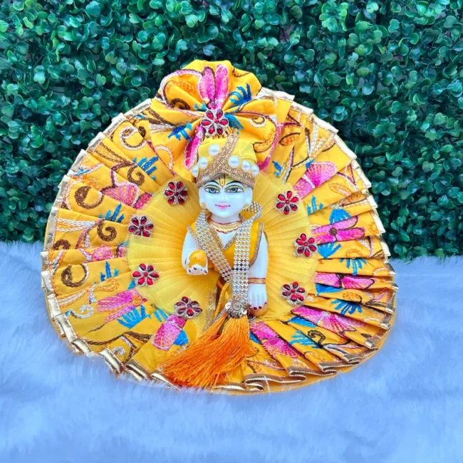 Janmashtami Special beautiful dress for laddu gopal, krishna and radha rani. Ornaments for idols