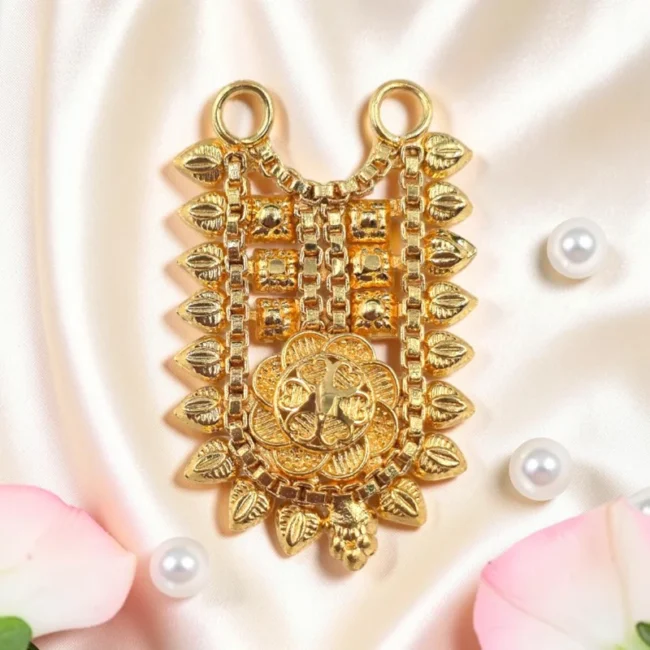 Laddu Gopal Golden Necklace, Trending Laddu Gopal Gold Jewellery, Laddu Gopal Golden Kanthi, Thakur Ji Gold Necklace, Krishna Golden Necklace, Bal Gopal Premium Jewellery, Radha Krishna Golden Jewellery, Golden Necklace for Laddu Gopal, Designer Laddu Gopal Lux Haar, Premium Laddu Gopal AD Jewellery, AD Necklace for Laddu Gopal, Necklace for Krishna Idol, Fancy Kanthi Haar, Temple Jewellery, Janmashtami Jewellery, Laddu Gopal Shringar, Idol Jewellery, Premium Thakur Ji Accessories, Viral Laddu Gopal Necklace, Luxury Laddu Gopal Necklace