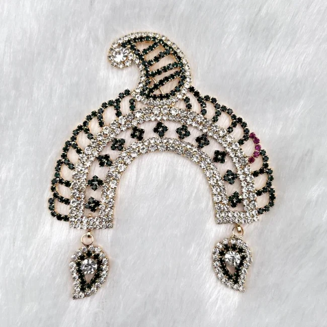 Beautiful stone Chandrika damini for Radha rani, laddu gopal, idols.