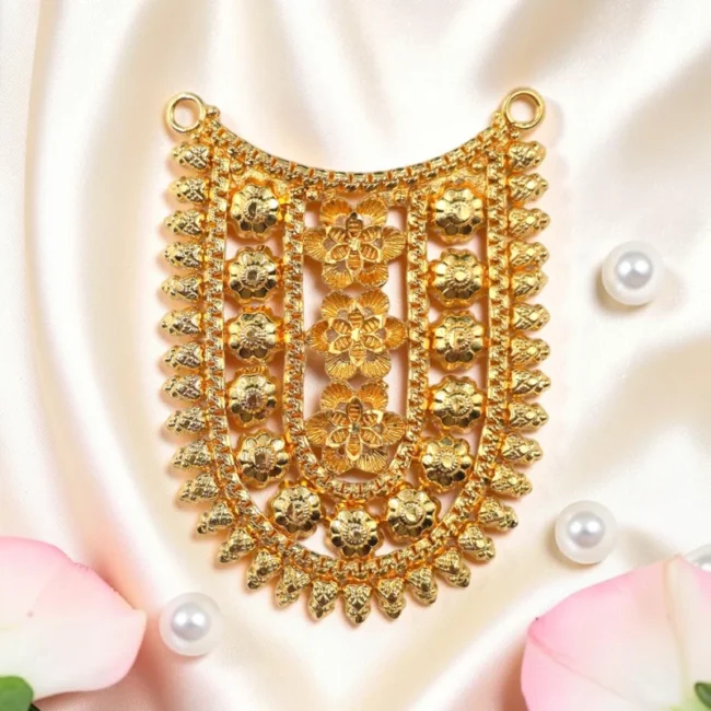 Laddu Gopal Golden Necklace, Trending Laddu Gopal Gold Jewellery, Laddu Gopal Golden Kanthi, Thakur Ji Gold Necklace, Krishna Golden Necklace, Bal Gopal Premium Jewellery, Radha Krishna Golden Jewellery, Golden Necklace for Laddu Gopal, Designer Laddu Gopal Lux Haar, Premium Laddu Gopal AD Jewellery, AD Necklace for Laddu Gopal, Necklace for Krishna Idol, Fancy Kanthi Haar, Temple Jewellery, Janmashtami Jewellery, Laddu Gopal Shringar, Idol Jewellery, Premium Thakur Ji Accessories, Viral Laddu Gopal Necklace, Luxury Laddu Gopal Necklace
