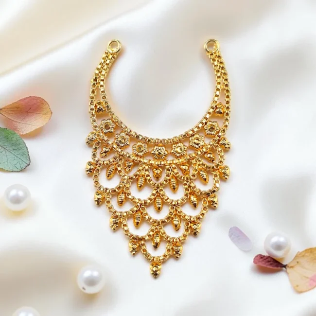 Laddu Gopal Golden Necklace, Trending Laddu Gopal Gold Jewellery, Laddu Gopal Golden Kanthi, Thakur Ji Gold Necklace, Krishna Golden Necklace, Bal Gopal Premium Jewellery, Radha Krishna Golden Jewellery, Golden Necklace for Laddu Gopal, Designer Laddu Gopal Lux Haar, Premium Laddu Gopal AD Jewellery, AD Necklace for Laddu Gopal, Necklace for Krishna Idol, Fancy Kanthi Haar, Temple Jewellery, Janmashtami Jewellery, Laddu Gopal Shringar, Idol Jewellery, Premium Thakur Ji Accessories, Viral Laddu Gopal Necklace, Luxury Laddu Gopal Necklace