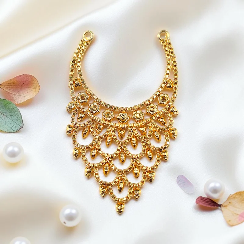 Laddu Gopal Golden Necklace, Trending Laddu Gopal Gold Jewellery, Laddu Gopal Golden Kanthi, Thakur Ji Gold Necklace, Krishna Golden Necklace, Bal Gopal Premium Jewellery, Radha Krishna Golden Jewellery, Golden Necklace for Laddu Gopal, Designer Laddu Gopal Lux Haar, Premium Laddu Gopal AD Jewellery, AD Necklace for Laddu Gopal, Necklace for Krishna Idol, Fancy Kanthi Haar, Temple Jewellery, Janmashtami Jewellery, Laddu Gopal Shringar, Idol Jewellery, Premium Thakur Ji Accessories, Viral Laddu Gopal Necklace, Luxury Laddu Gopal Necklace